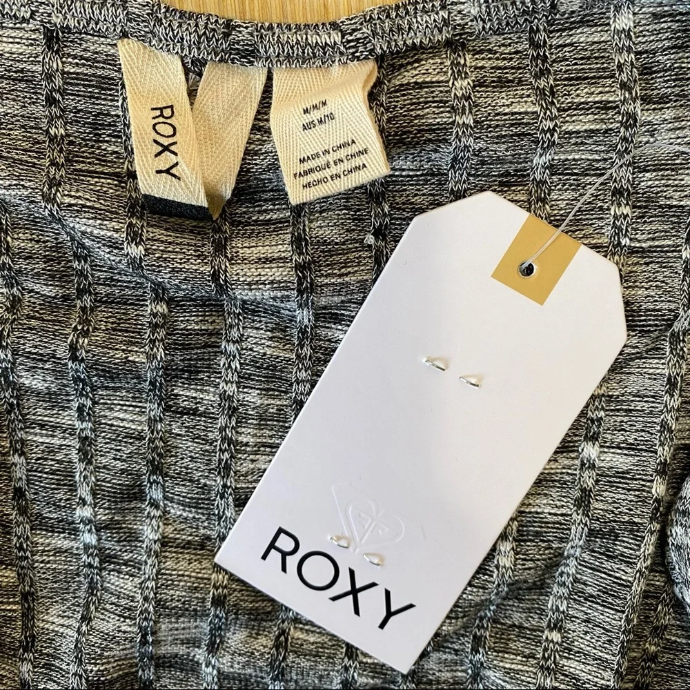 ROXY Junior's Cloudy Days Top Black Size Medium KTE1 - Picture 4 of 11
